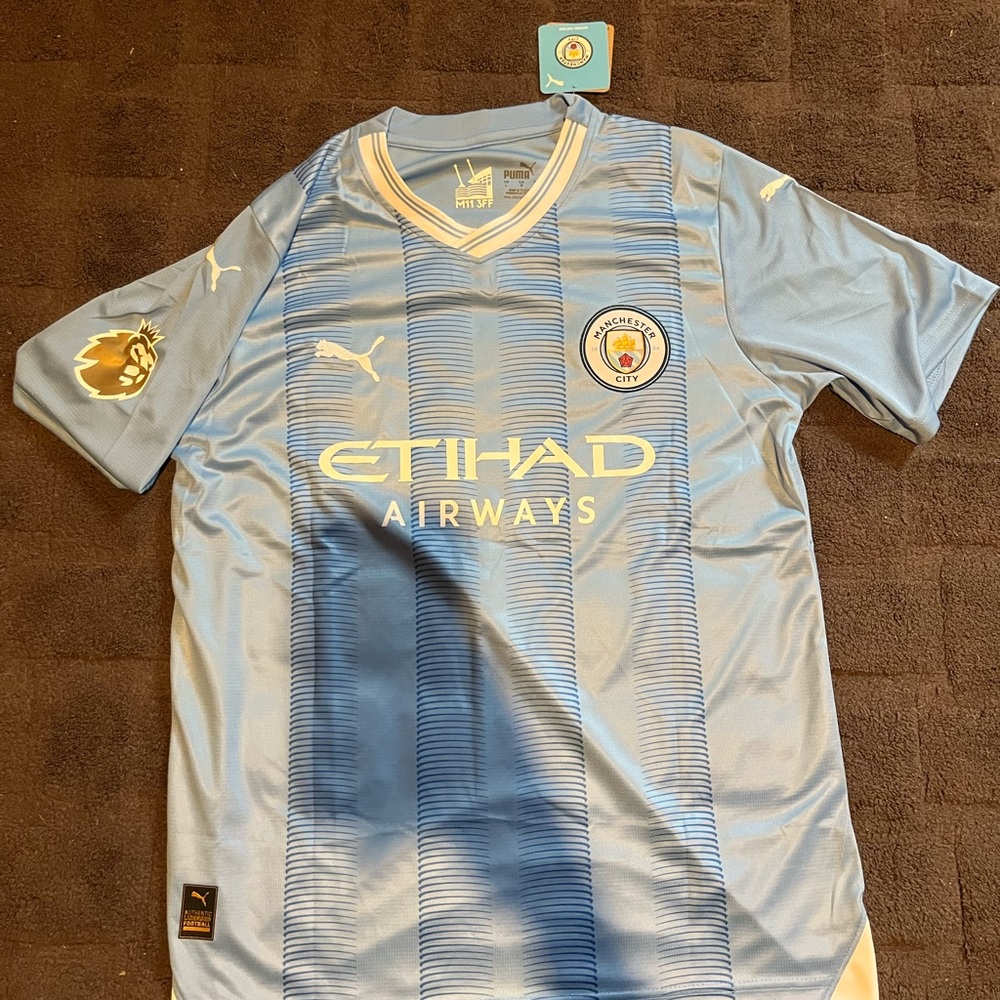 Haaland Manchester City jersey